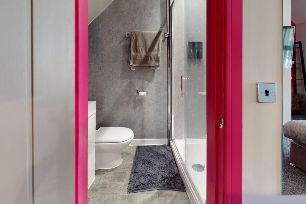 فيلا Neat Retreat Graig بونتيبريد المظهر الخارجي الصورة